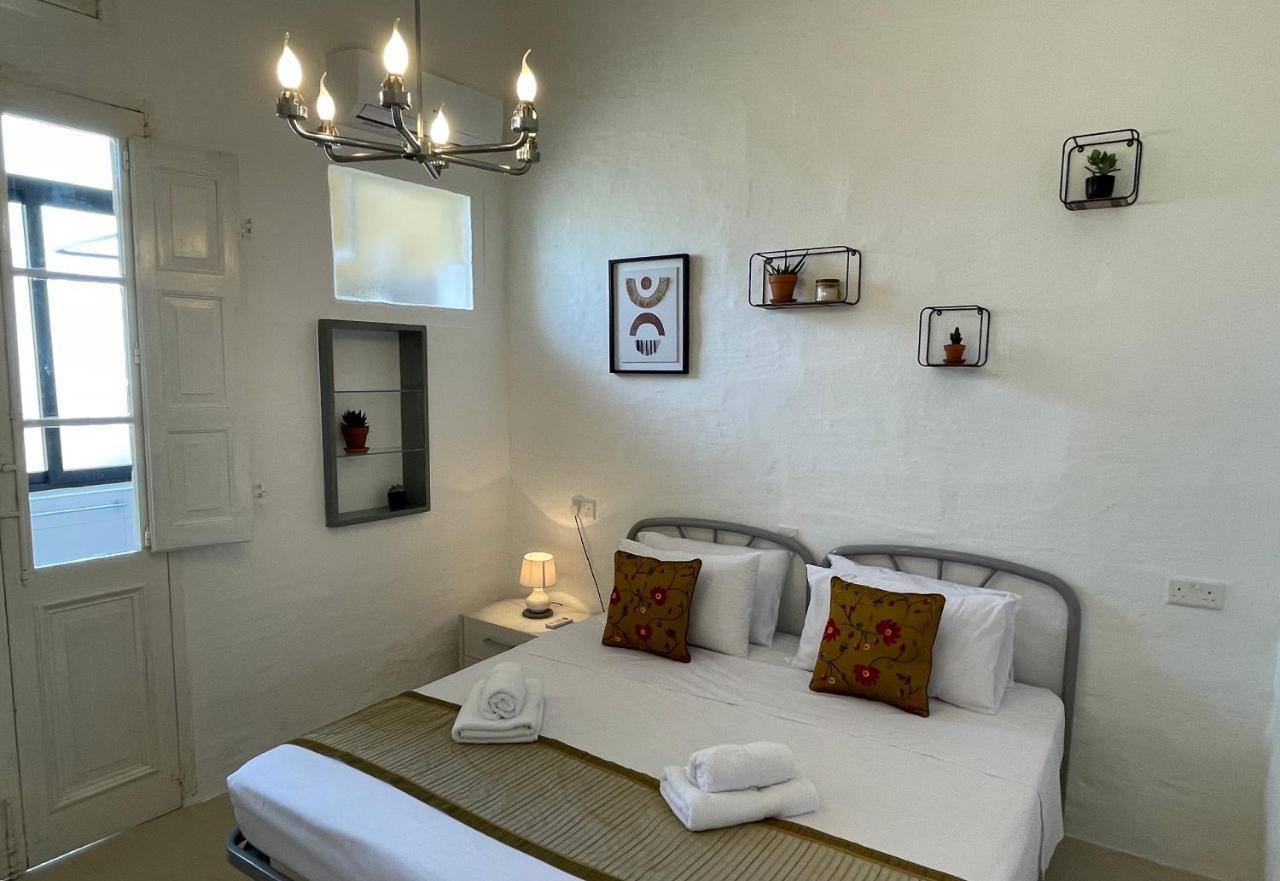 Penelope Townhouse Otel Ghajn il-Kbira  Dış mekan fotoğraf