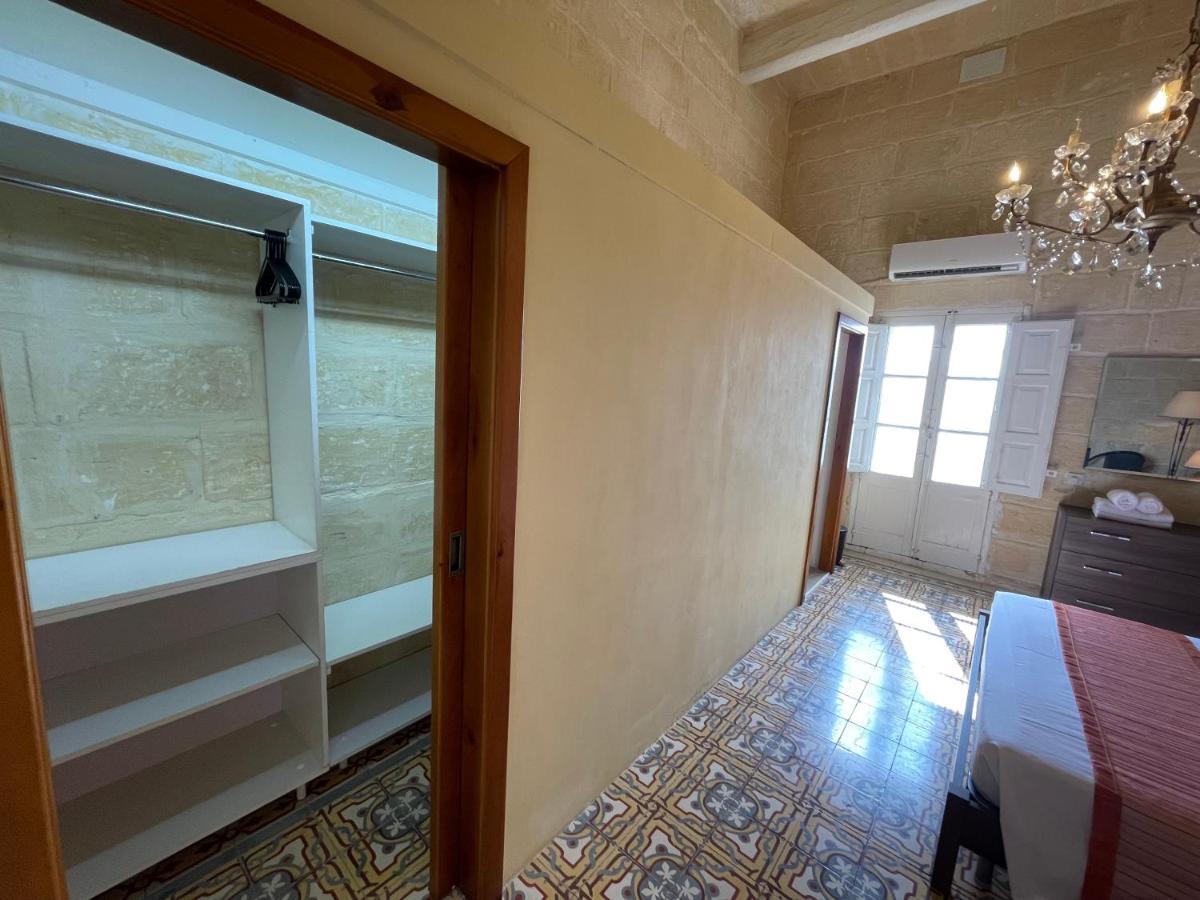 Penelope Townhouse Otel Ghajn il-Kbira  Dış mekan fotoğraf